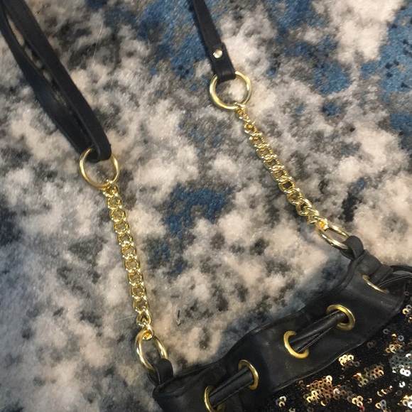 Shoulder bag - Picture 3 of 6